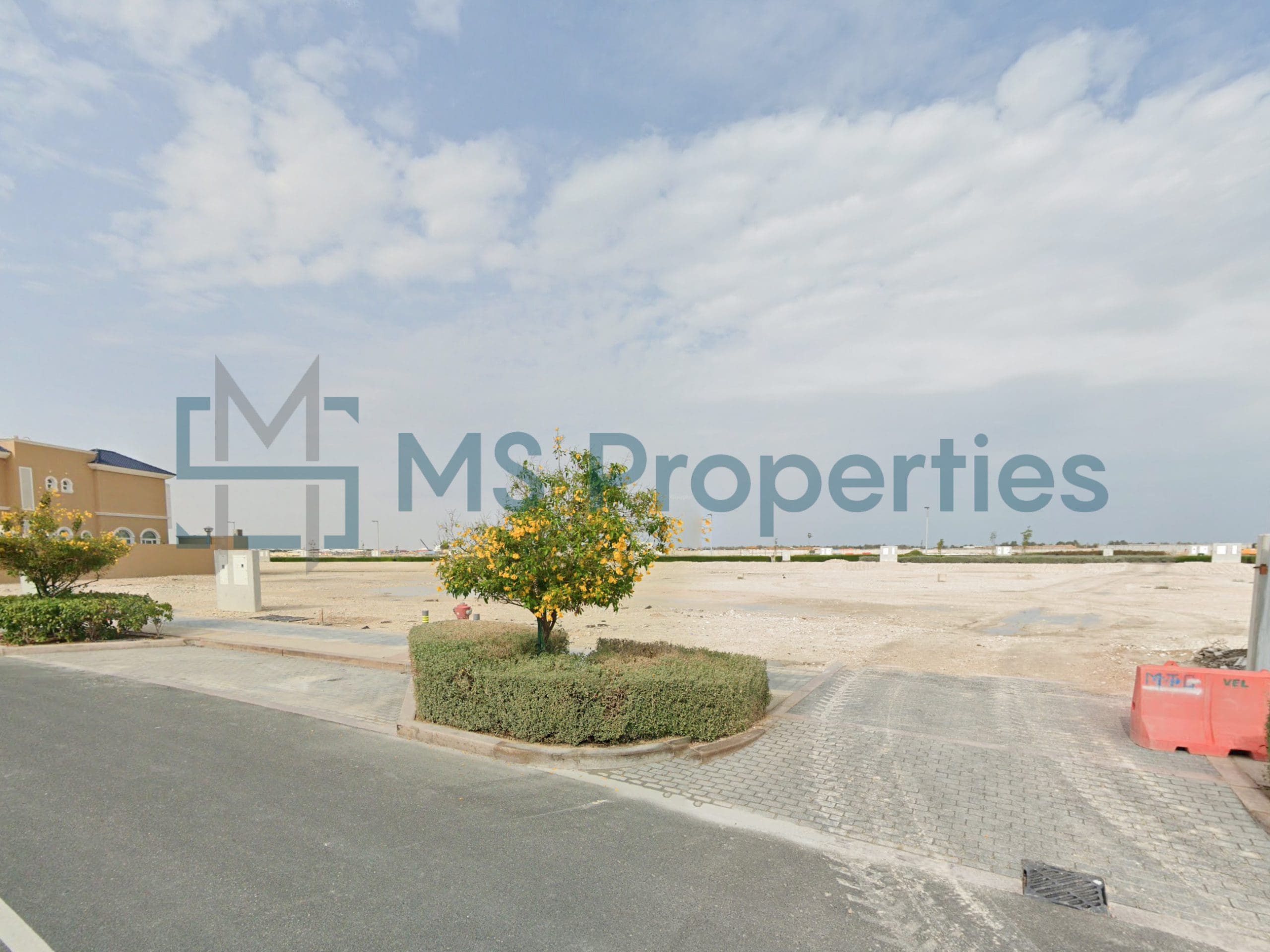 Amazing Offer 1082SQM Land for Sale in Lusail area