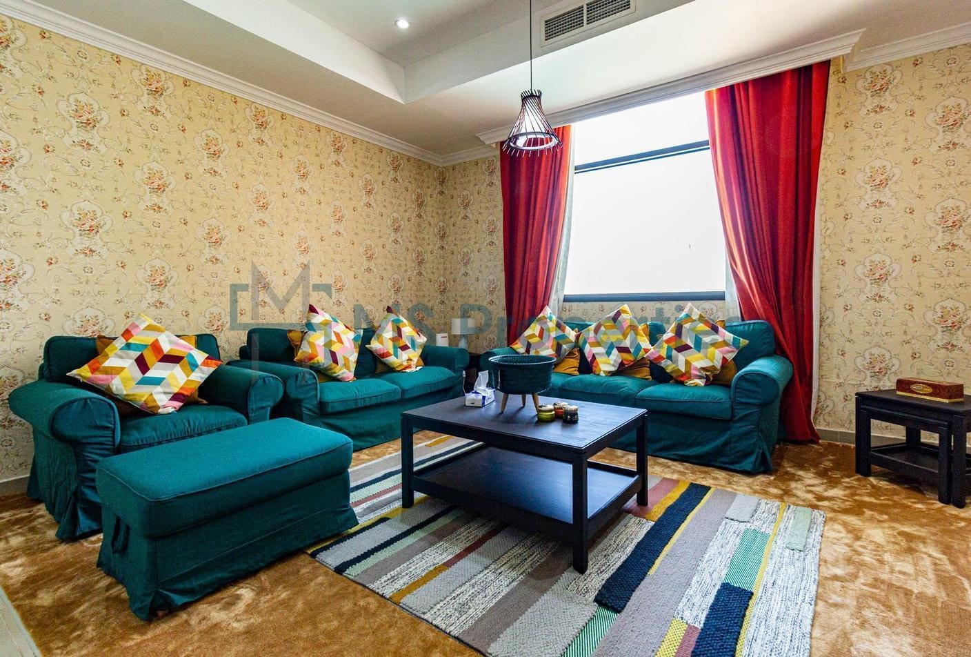 Spectacular 2BHK Flat with Marina View Balcony