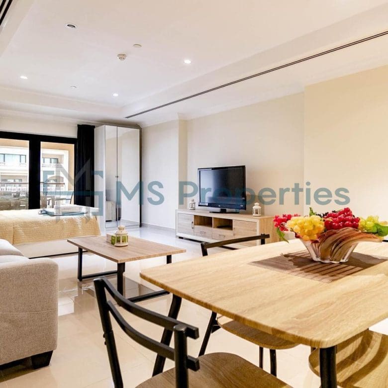 Beautiful Studio Apartment with Amazing Balcony