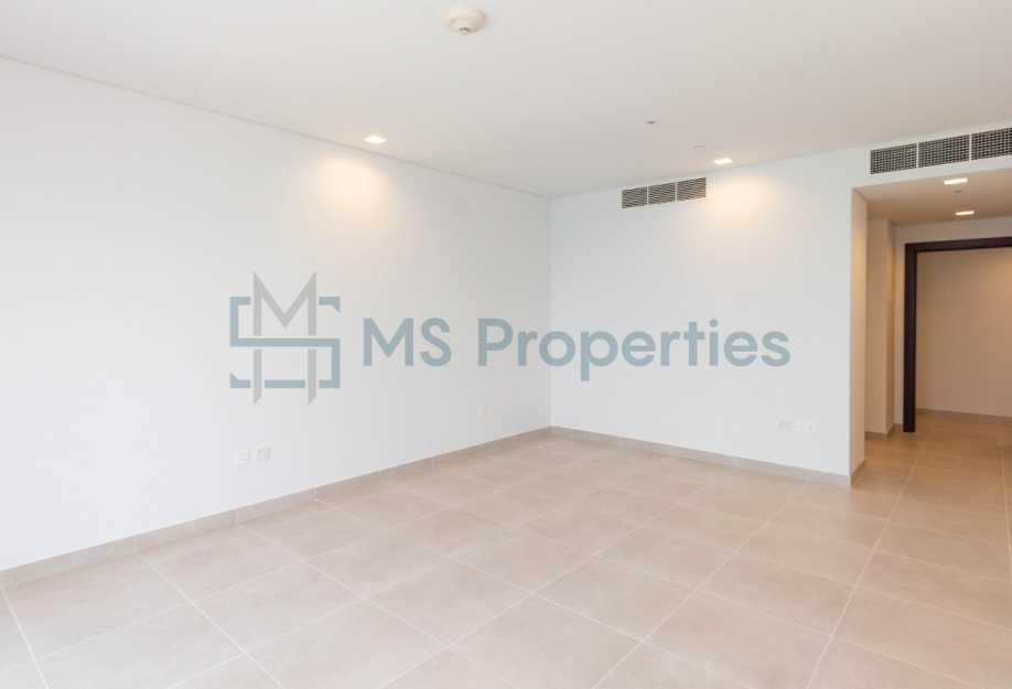 Modern Elegance 2BHK + Maid Room Flat with Balcony