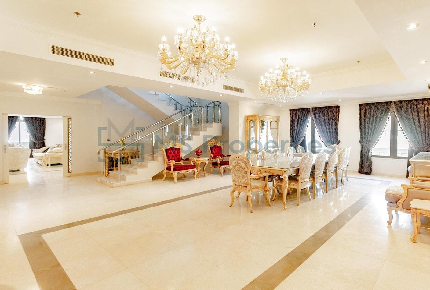 377950d4-6952-4ae1-b0a8-36d97a4807a8-eebafdb0-9bd0-4023-ae5c-dc05a23a7c41 Epitome of Luxury Penthouse in The Pearl for Sale