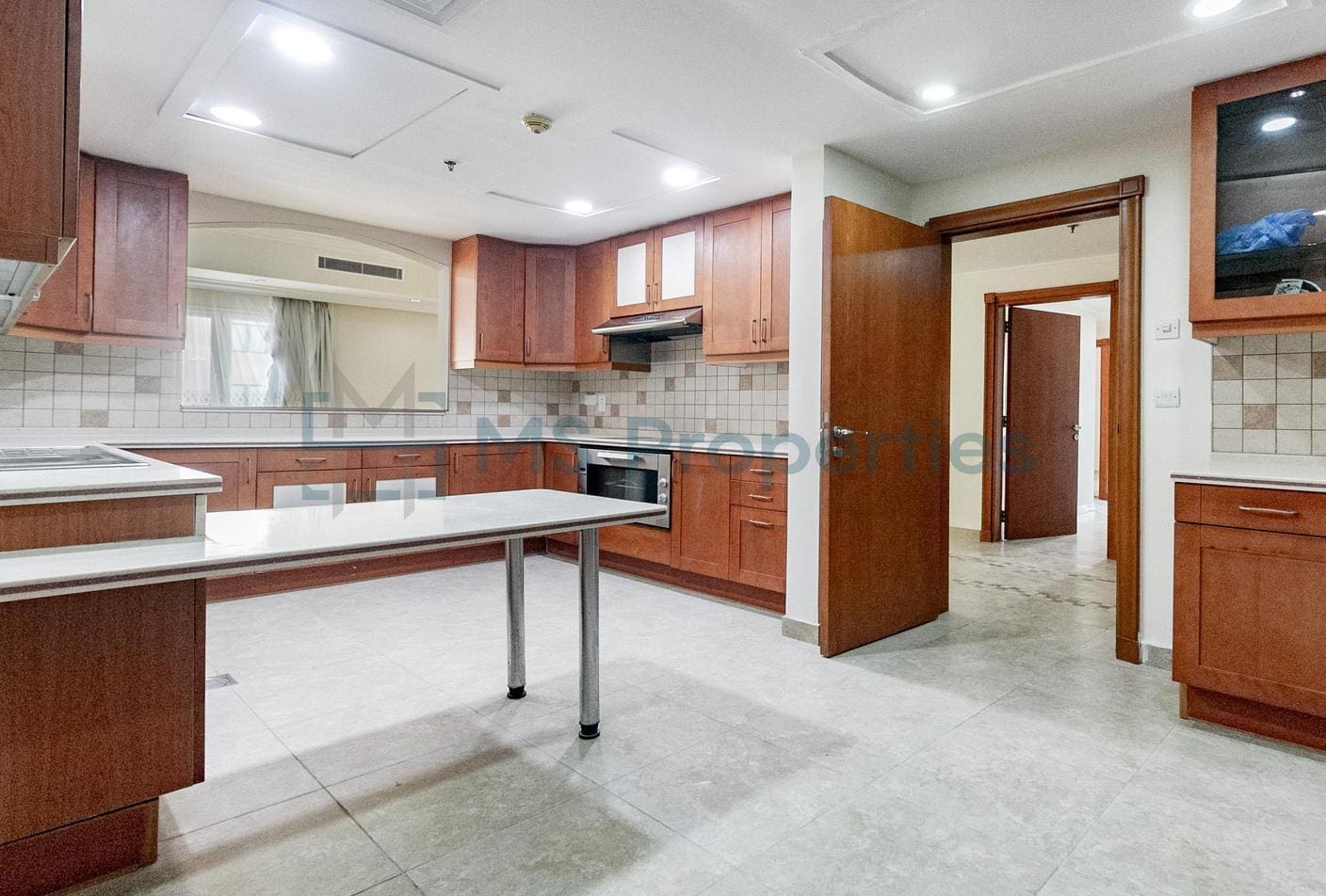Big Space for Family 3BHK+Maid Apartment