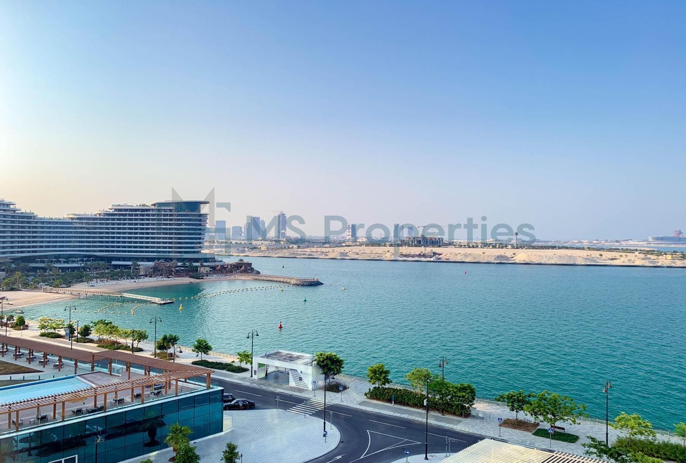 Sea View 1BHK Flat with Balcony +Bills Included
