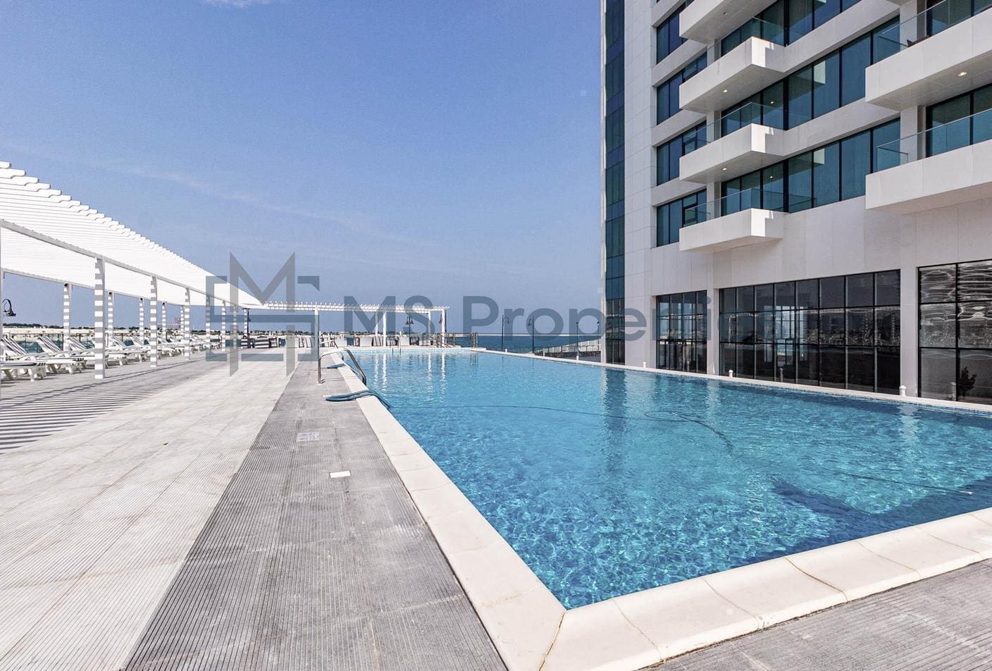 Sea View 1BHK Flat with Balcony +Bills Included