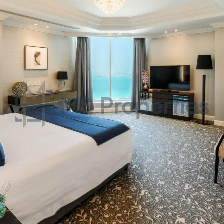 Ready to Move-in Luxury Penthouse Flat in West Bay