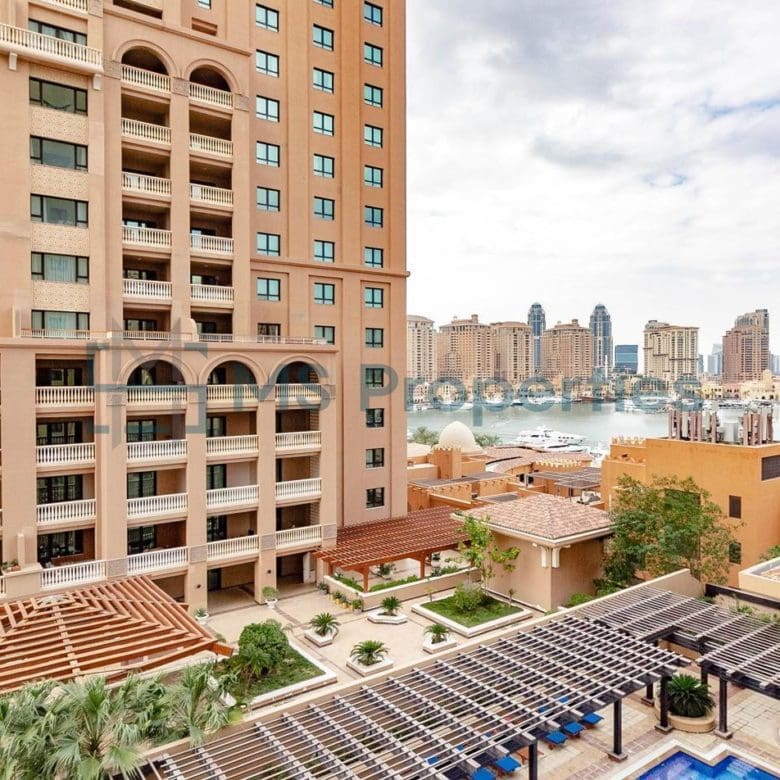 Beautiful Studio Apartment with Amazing Balcony