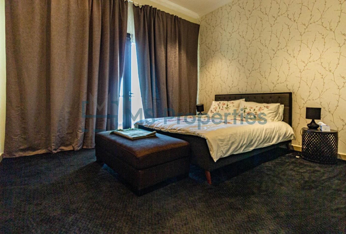 Spectacular 2BHK Flat with Marina View Balcony