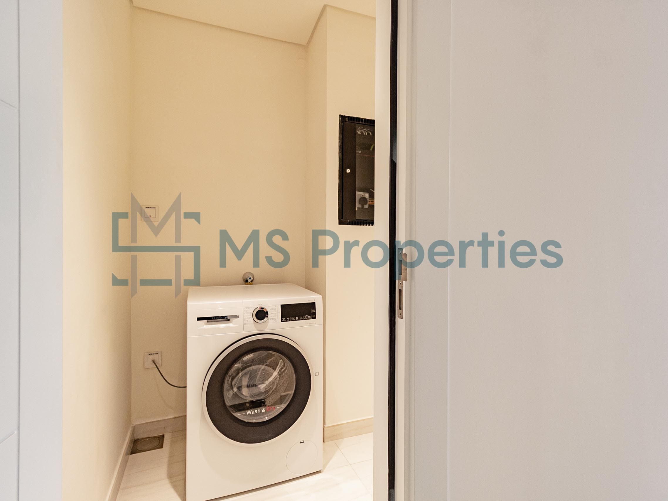 Bright and Clean 1BHK Flats in Gewan Island