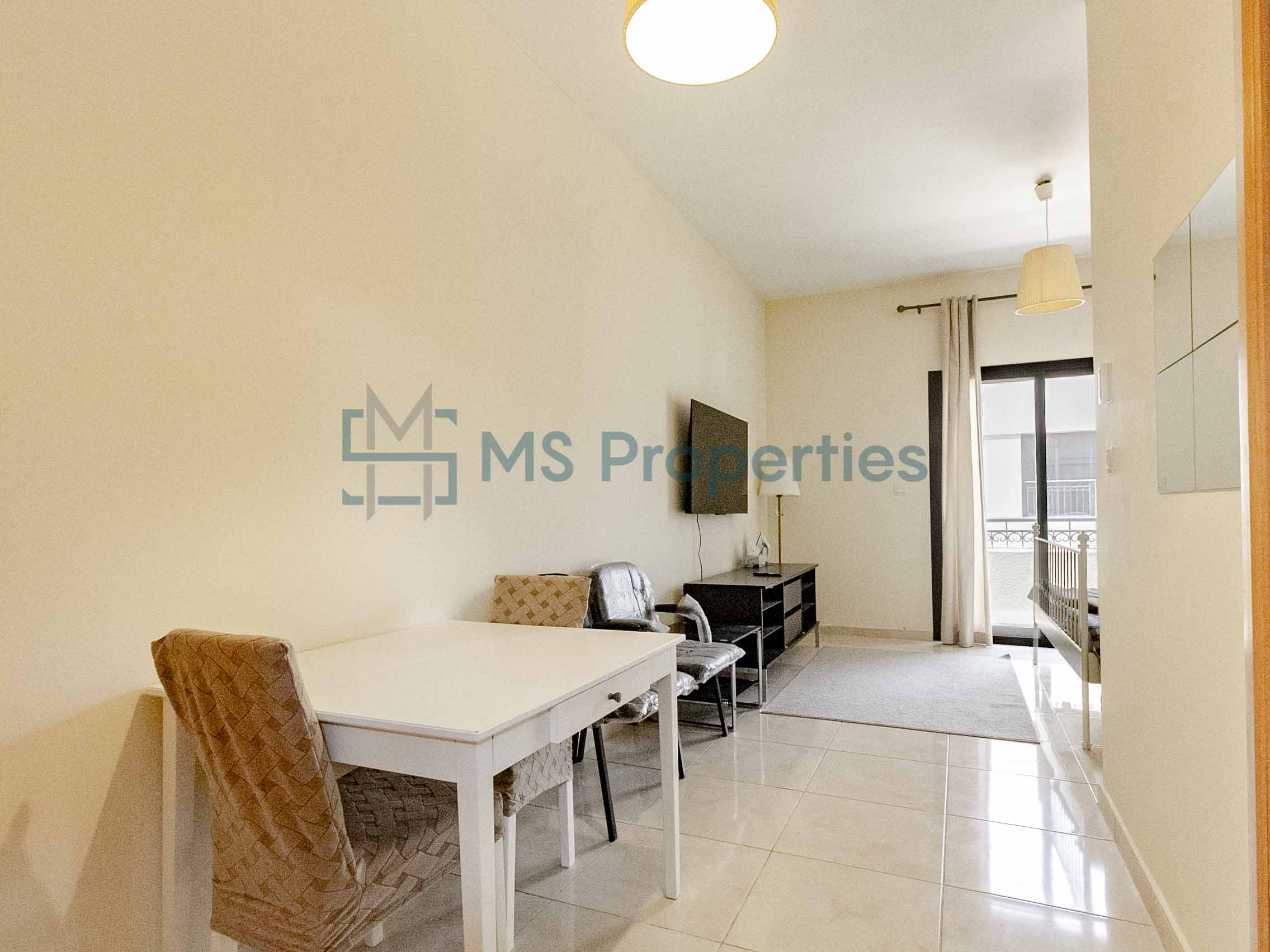 Modern Layout Studio Apartment +Bills Included