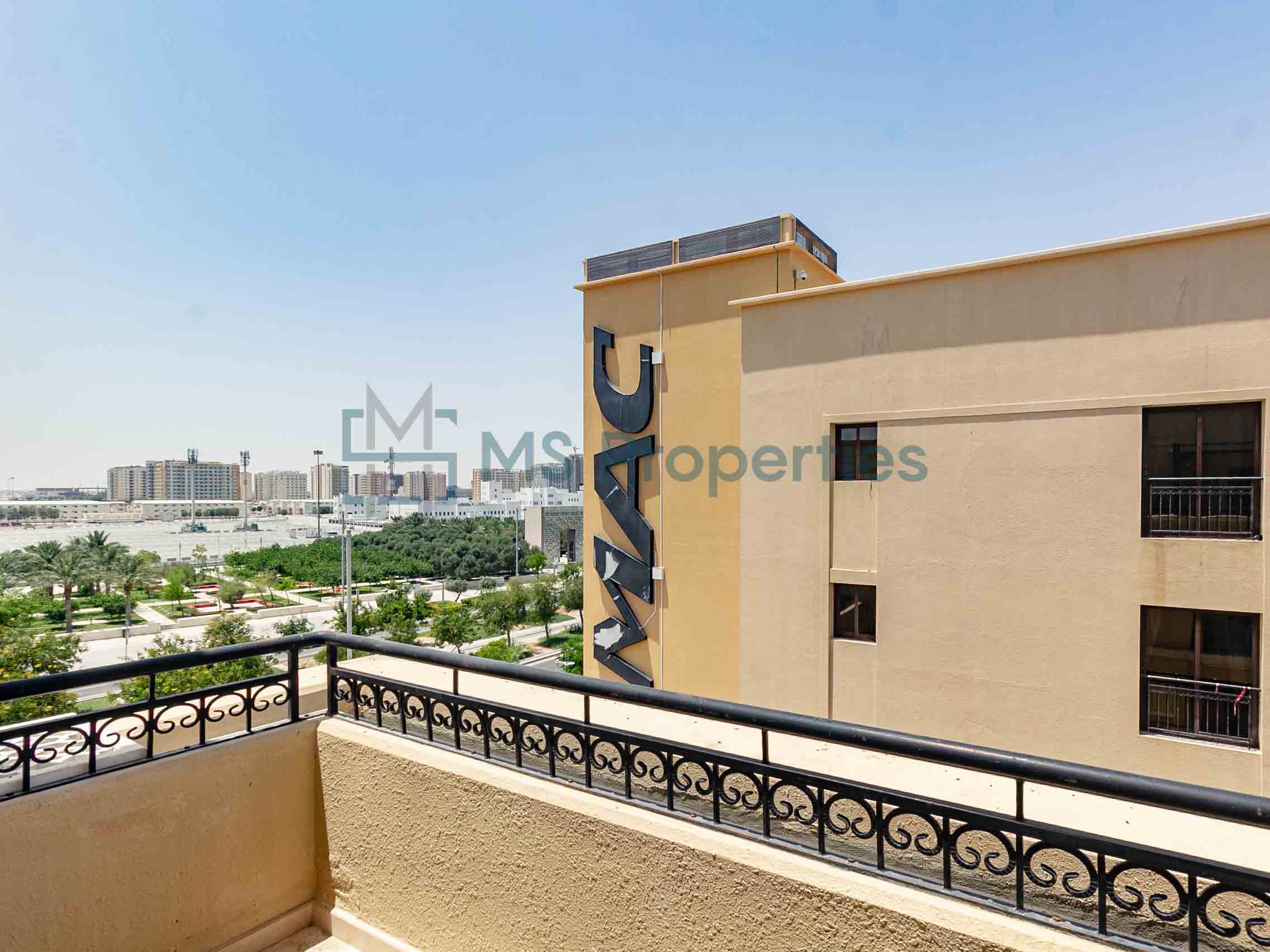 Modern Layout Studio Apartment +Bills Included