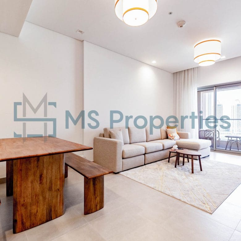 Spacious Cozy 1BHK Flat with Marina View Balcony