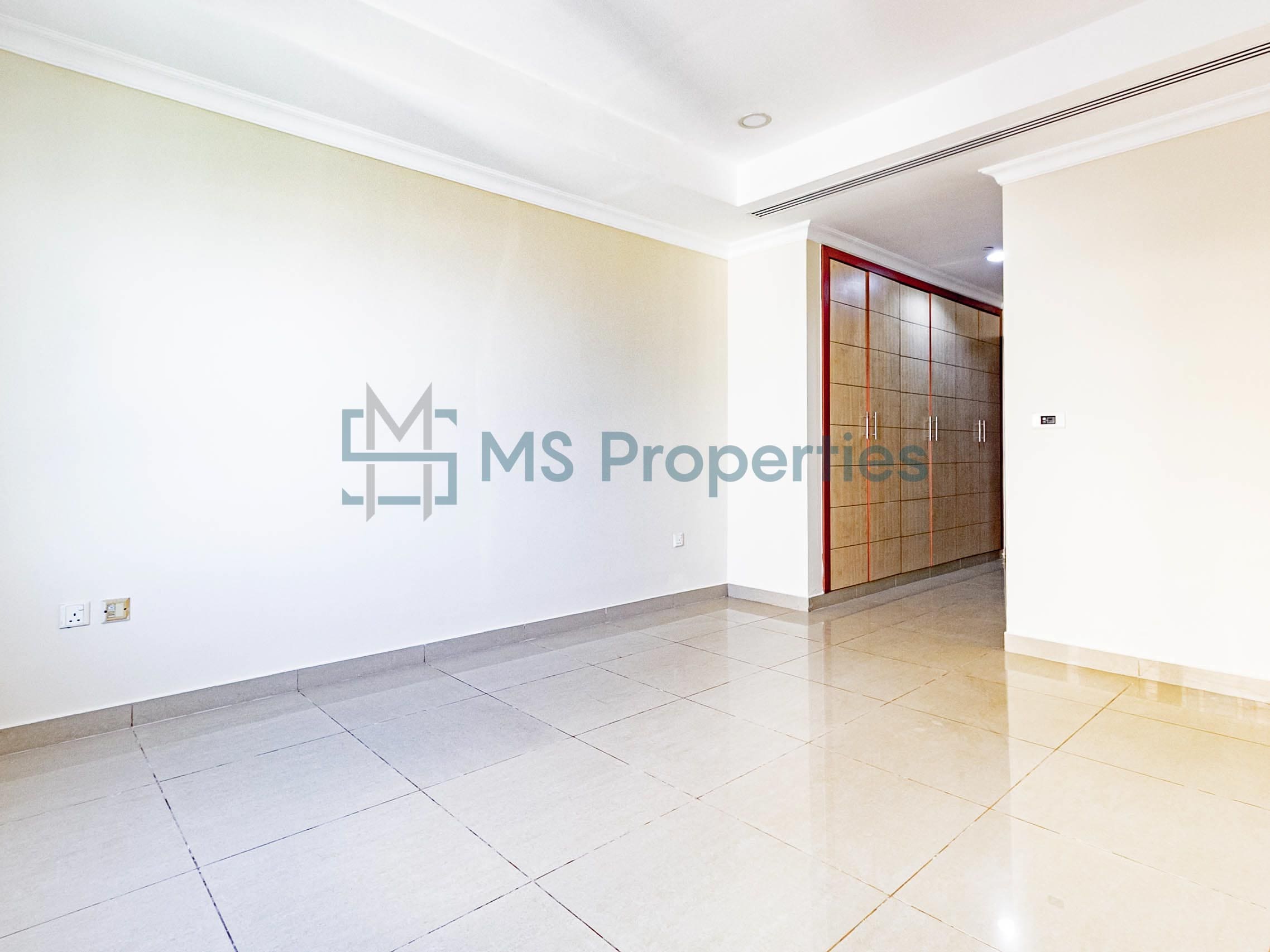 Perfect 1BHK+Office Apartment with Great View