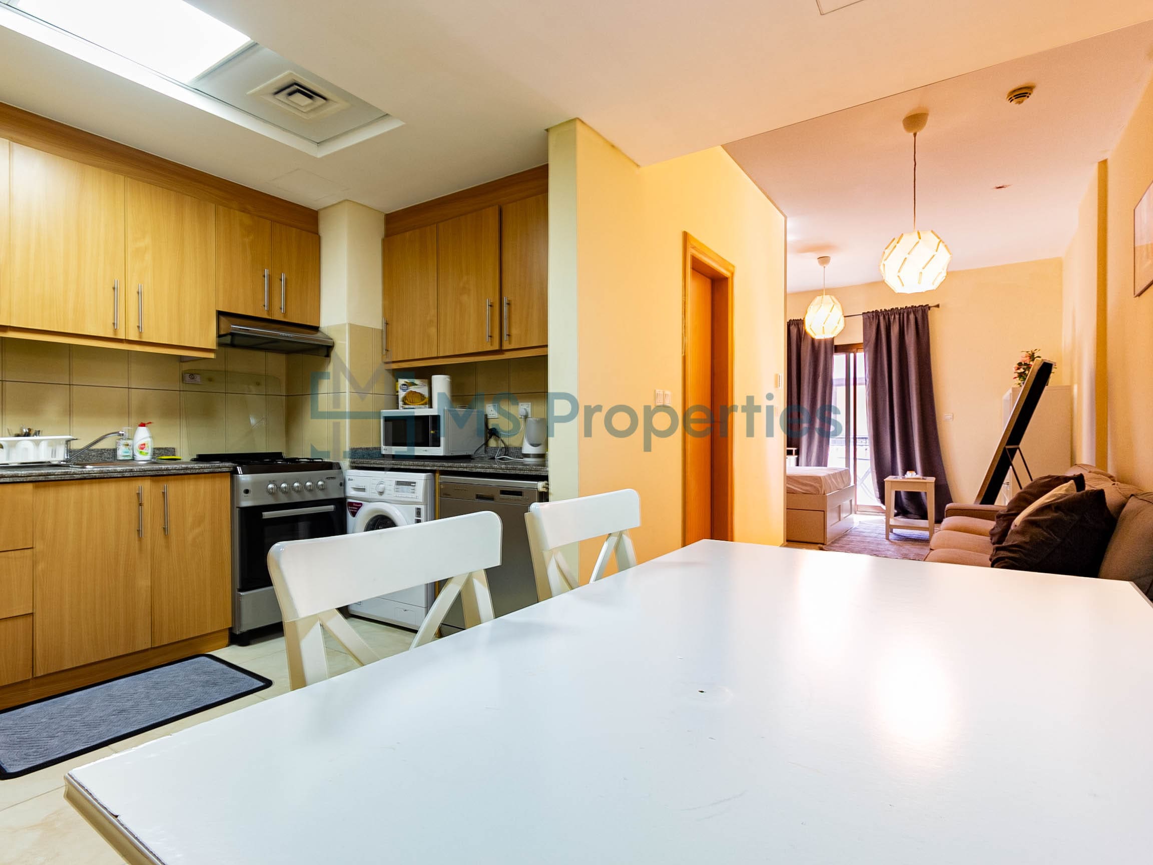 Cozy Studio Apartment with View Balcony