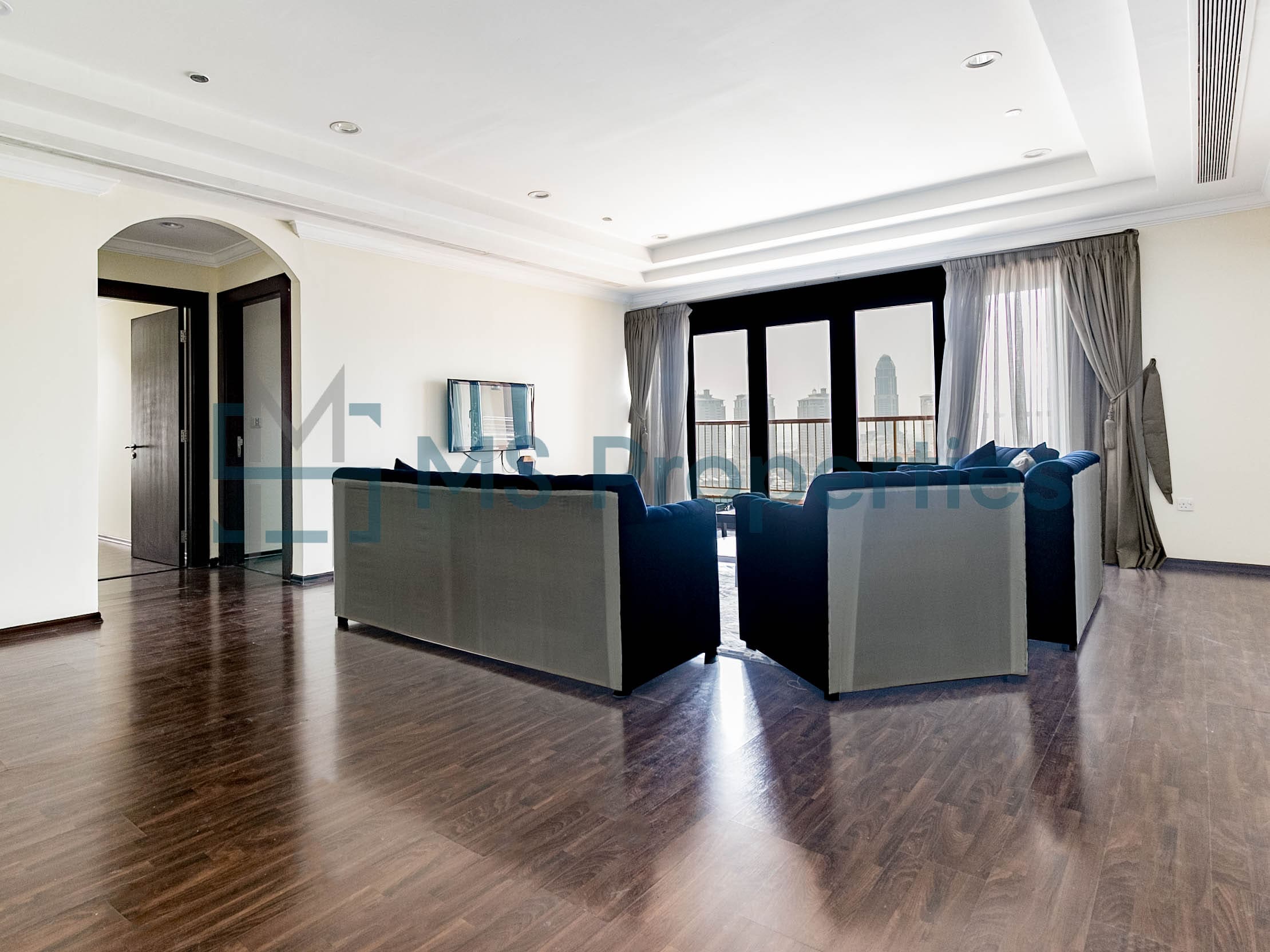 Full Marina | 2BHK Flat with Marina Balcony
