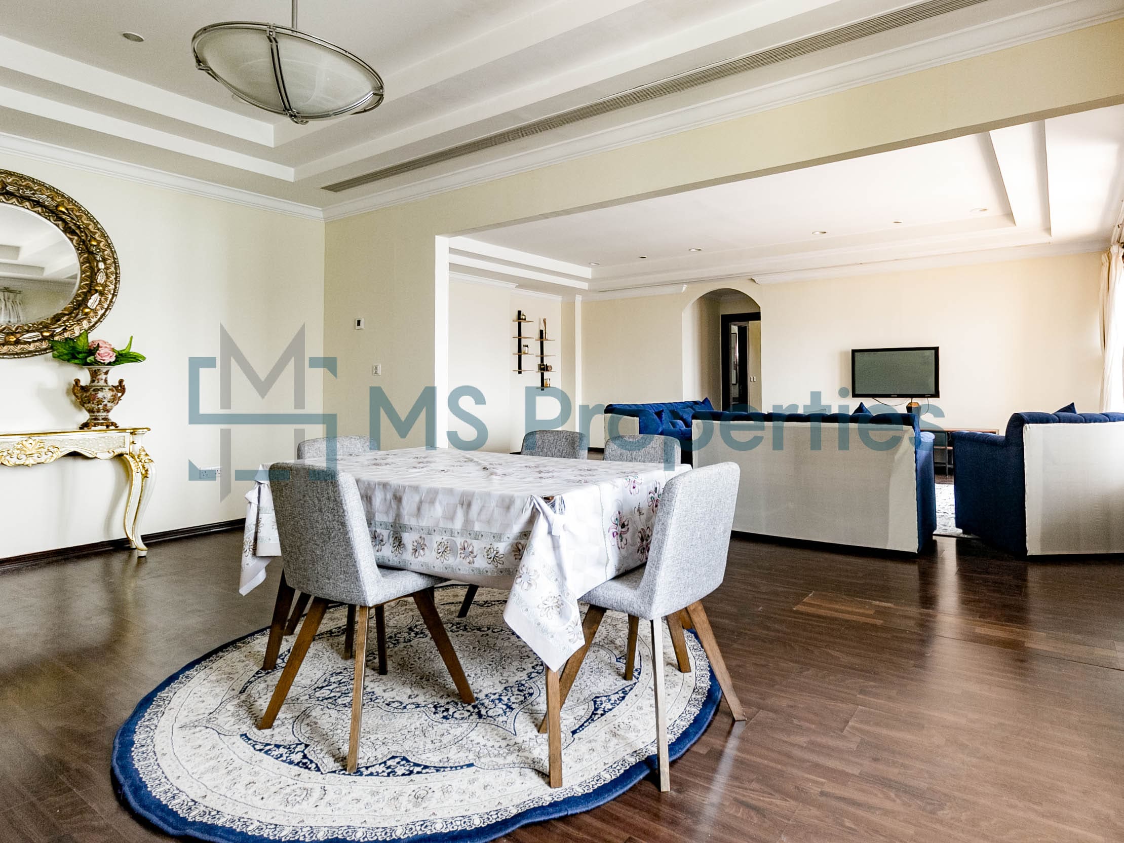 Full Marina | 2BHK Flat with Marina Balcony