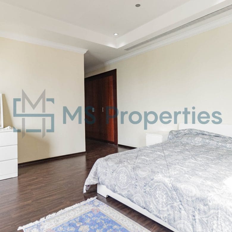 Full Marina | 2BHK Flat with Marina Balcony