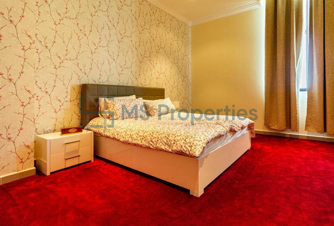 Spectacular 2BHK Flat with Marina View Balcony