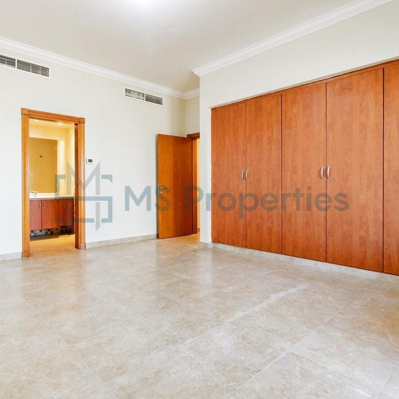 Sophisticated 3BHK+Maid Flat | High Floor