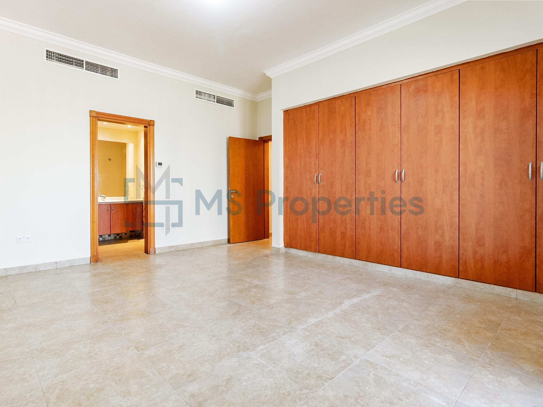 Sophisticated 3BHK+Maid Flat | High Floor