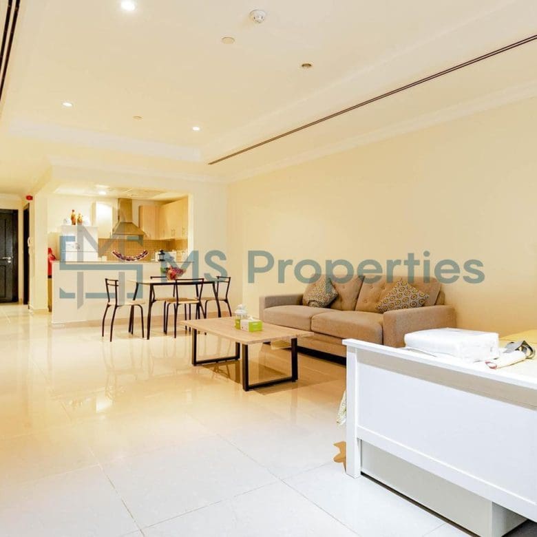 Beautiful Studio Apartment with Amazing Balcony
