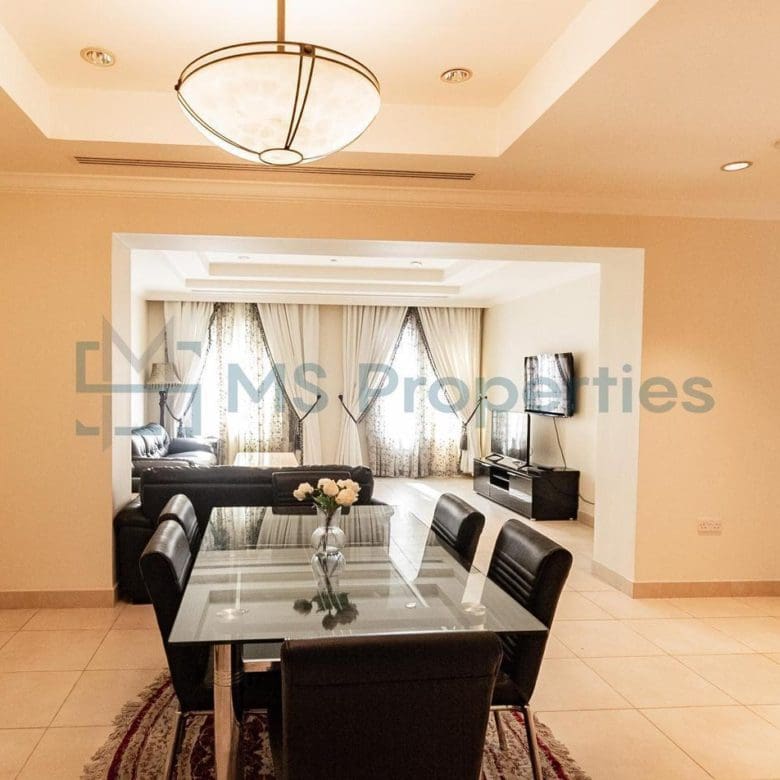 Captivating 1-Bedroom Flat with Great Window View