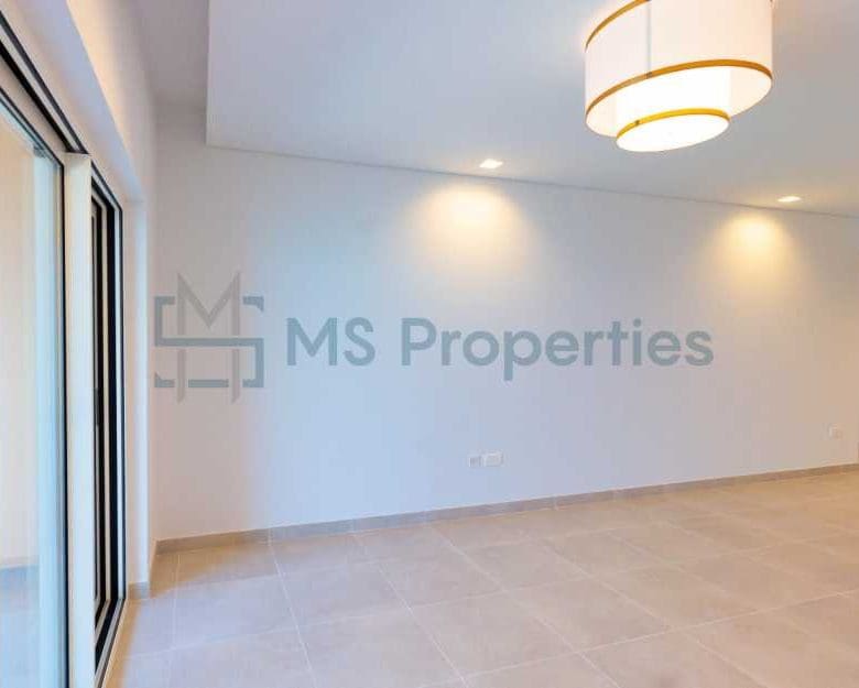Modern Elegance 2BHK + Maid Room Flat with Balcony