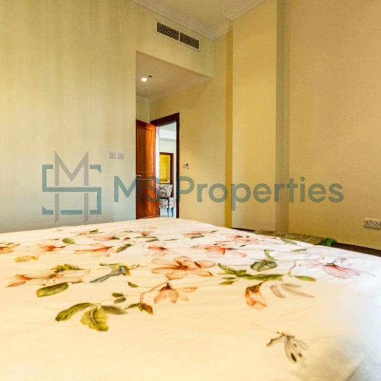 Spectacular 2BHK Flat with Marina View Balcony