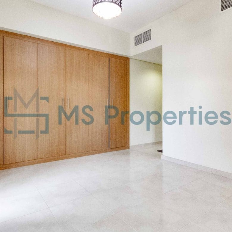 Amazing 1BHK Flat with Balcony For Sale in Lusail