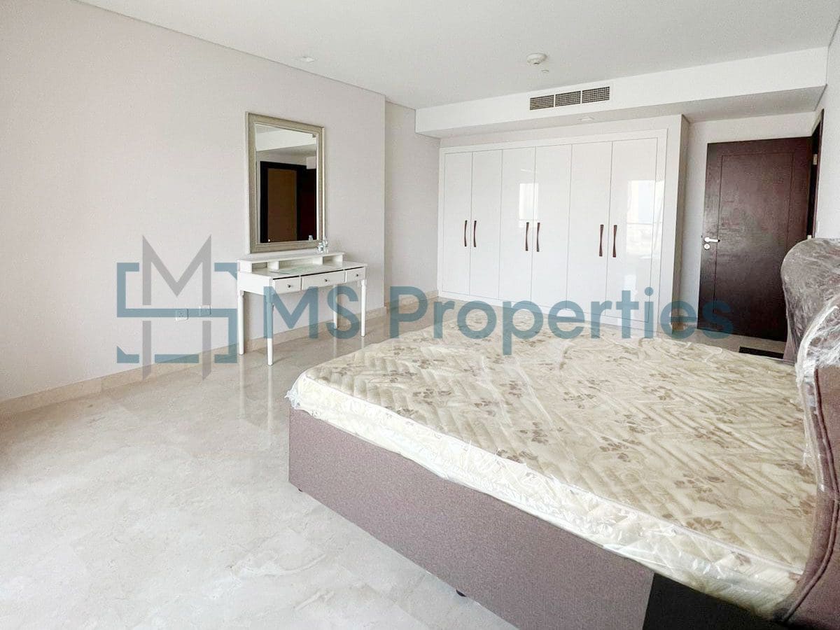 Elegant and Spacious 3BHK + Maids Room in The Pearl