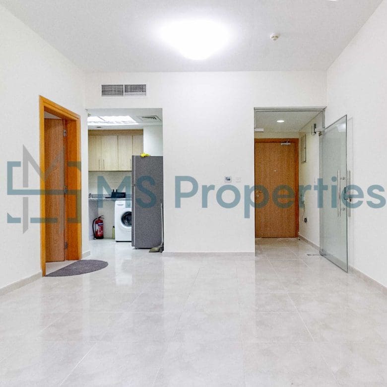 Amazing 1BHK Flat with Balcony For Sale in Lusail