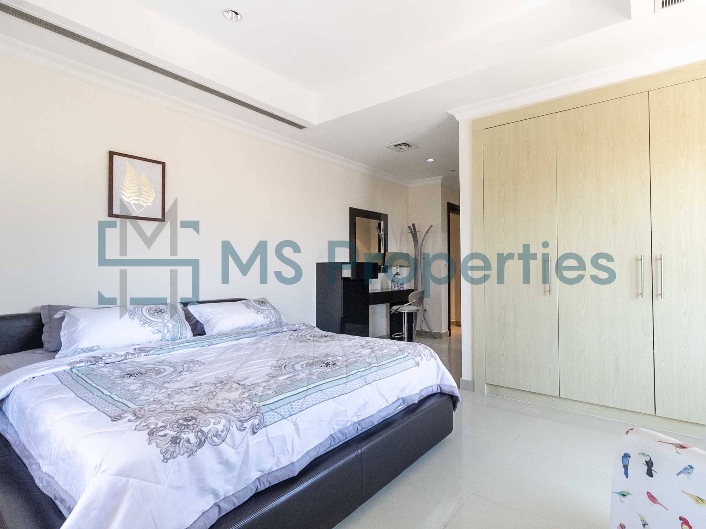Sophisticated 2BR Apartment | Marina View Balcony