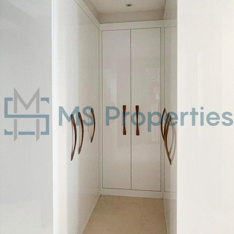 Elegant and Spacious 3BHK + Maids Room in The Pearl