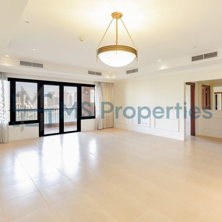 Contemporary 2BHK Apartment | Full Marina View