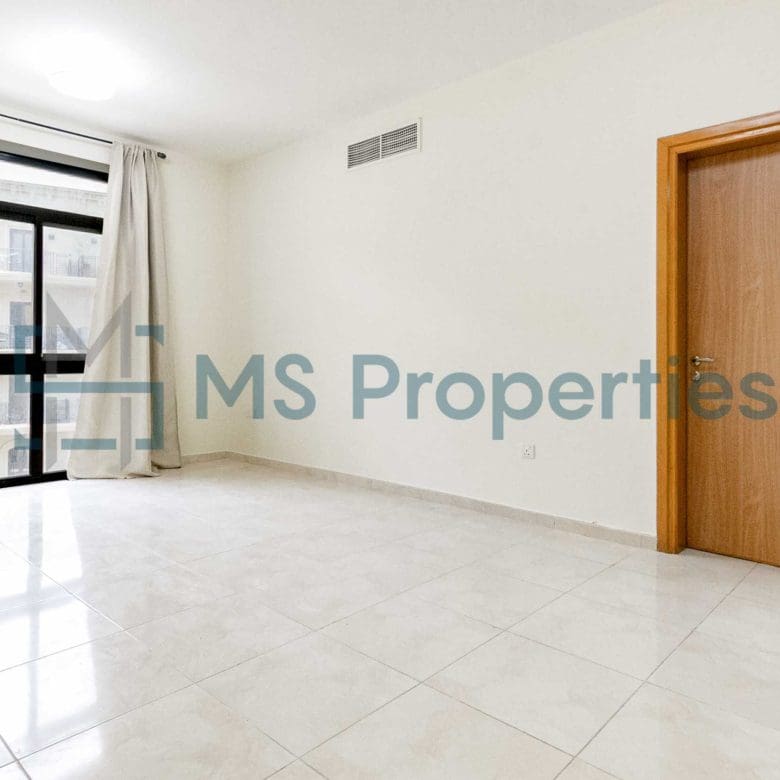 Amazing 1BHK Flat with Balcony For Sale in Lusail