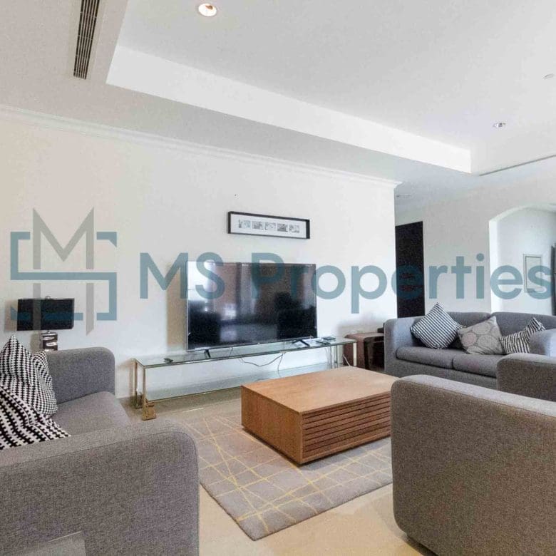 Sophisticated 2BR Apartment | Marina View Balcony