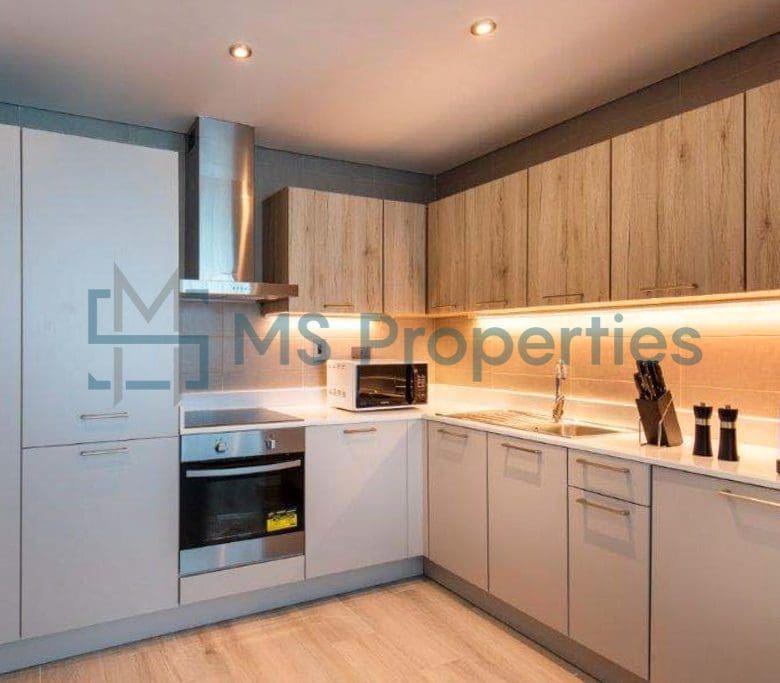 Contemporary 1-Bed Apartment | +Bills +Internet