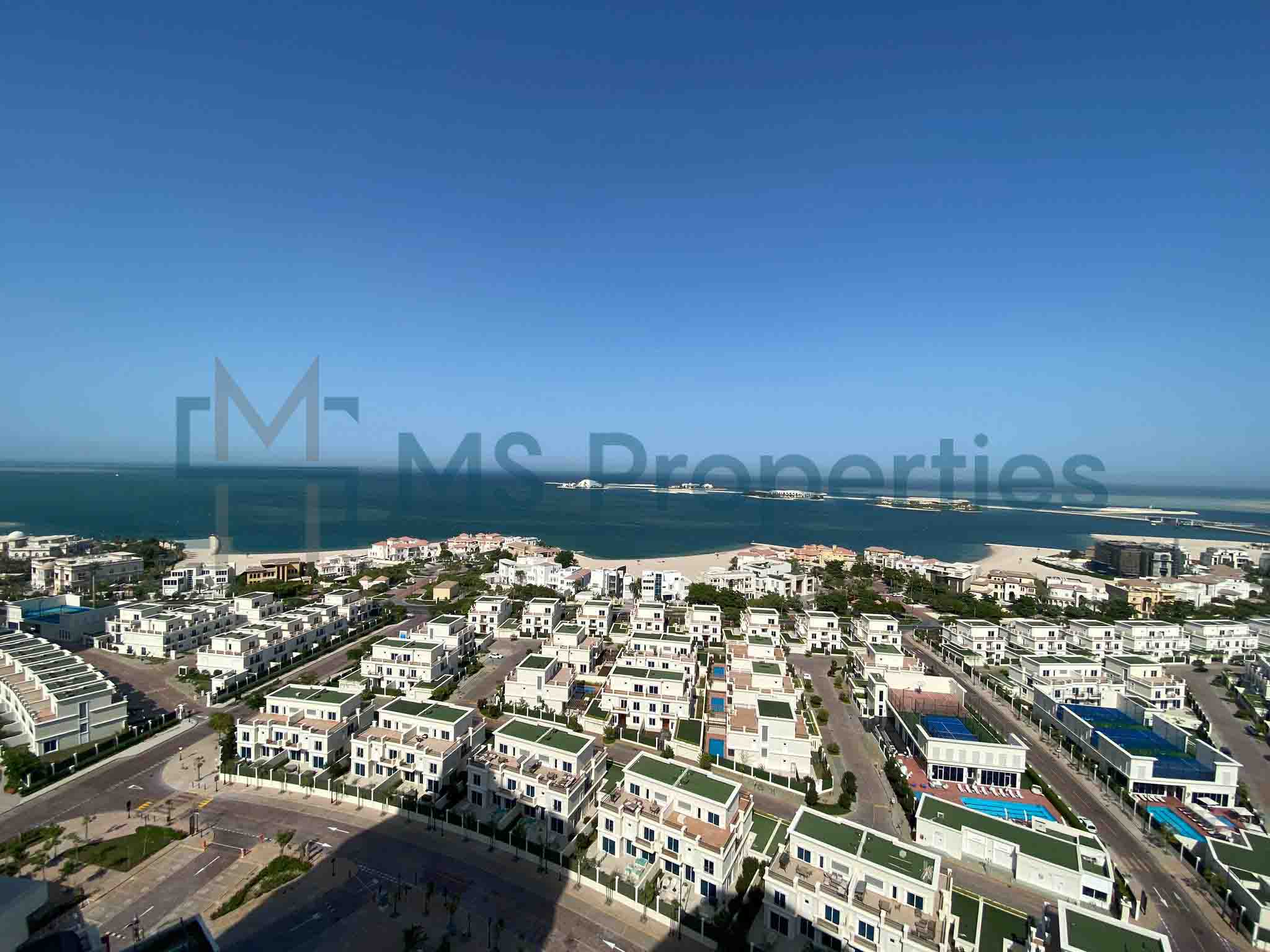 Stunning and Classic 2BHK Flat in The Pearl Area