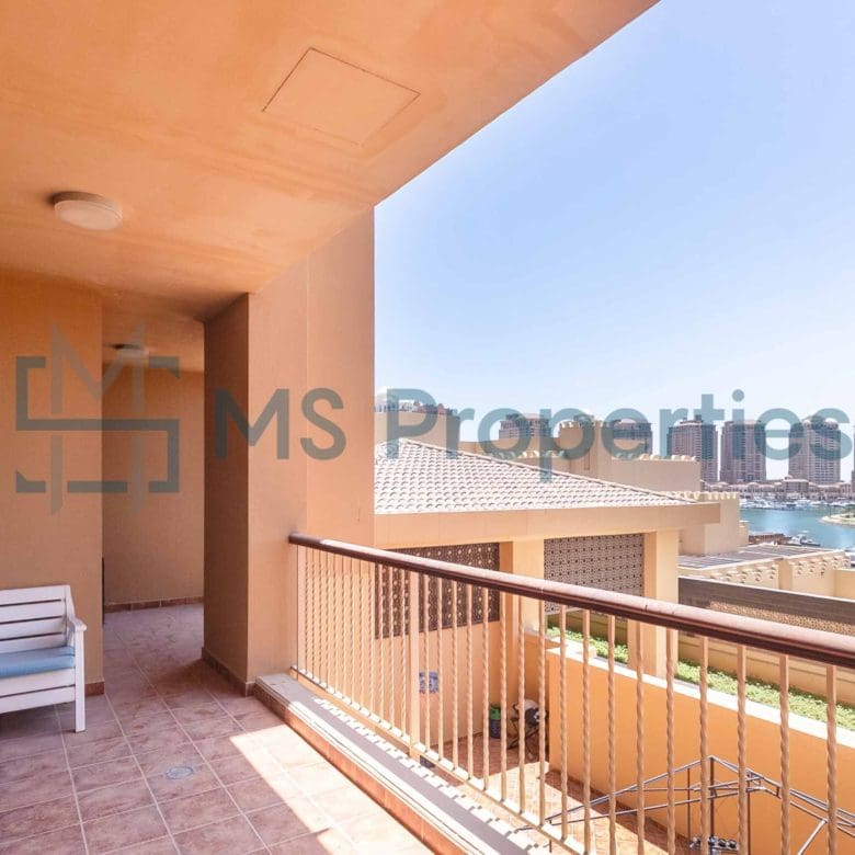 Sophisticated 2BR Apartment | Marina View Balcony