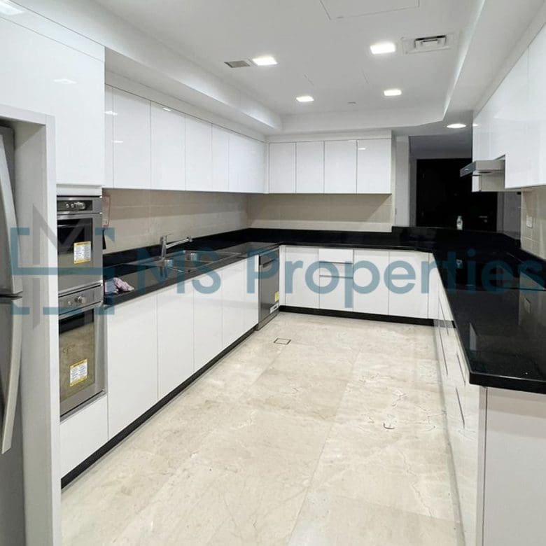 Elegant and Spacious 3BHK + Maids Room in The Pearl