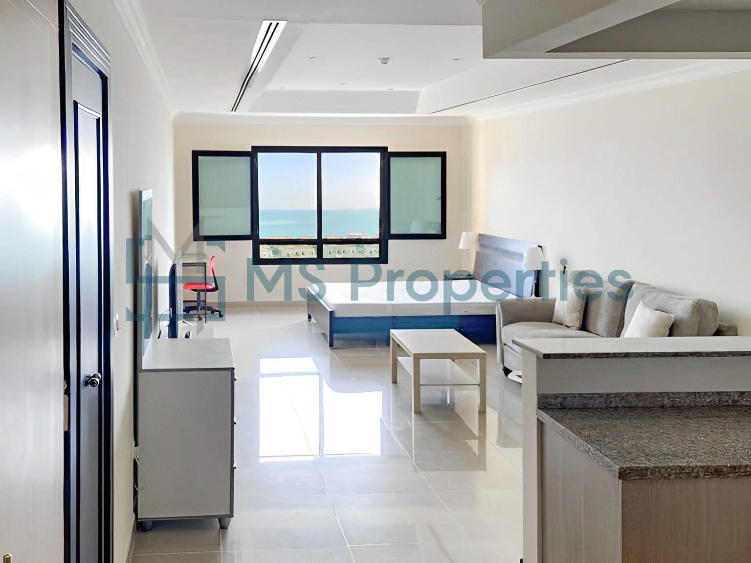 Perfect Studio Apartment with Sea View Window