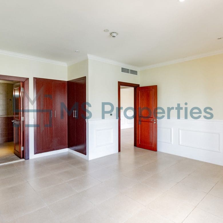 Contemporary 2BHK Apartment | Full Marina View