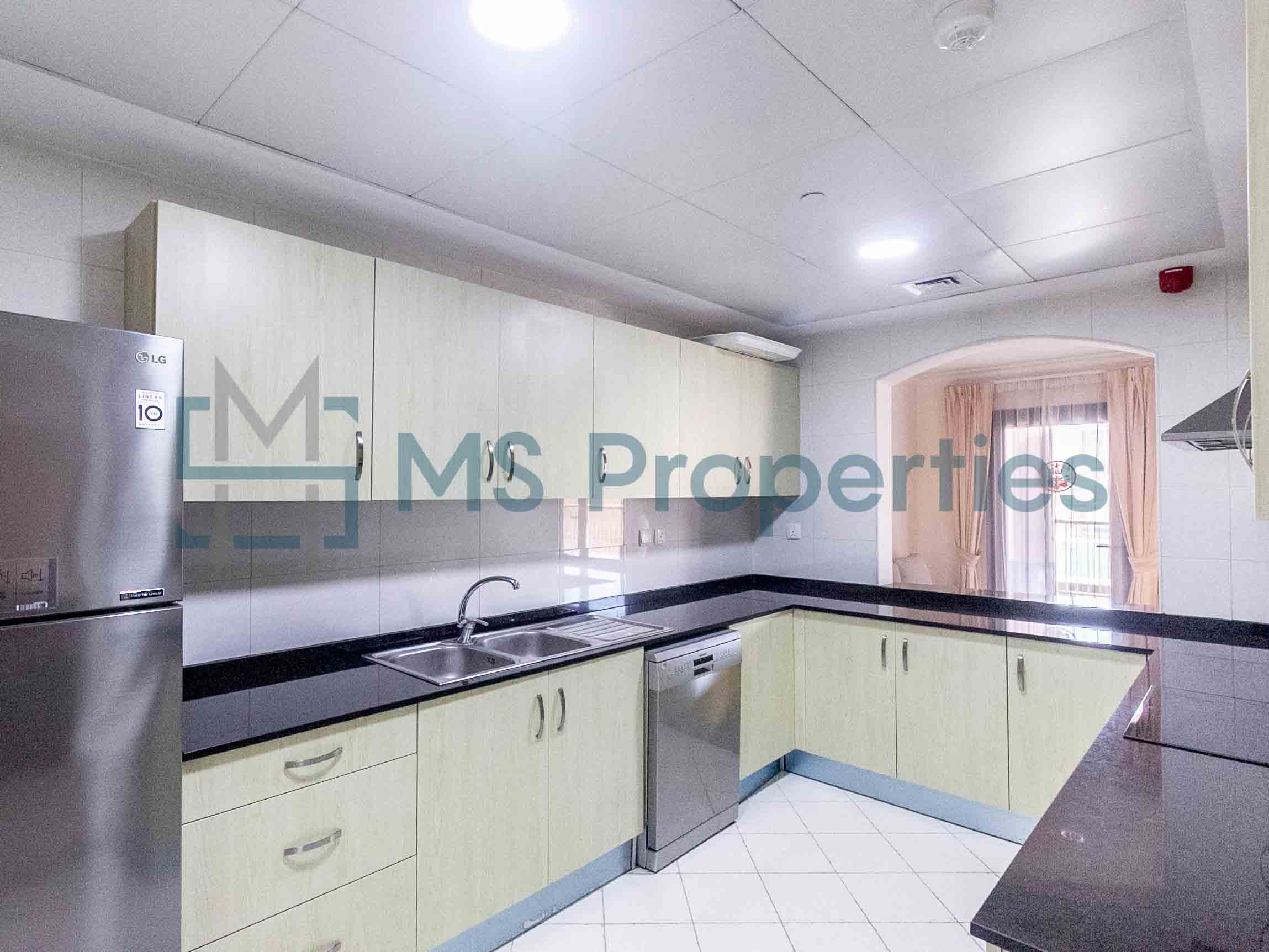 Sophisticated 2BR Apartment | Marina View Balcony