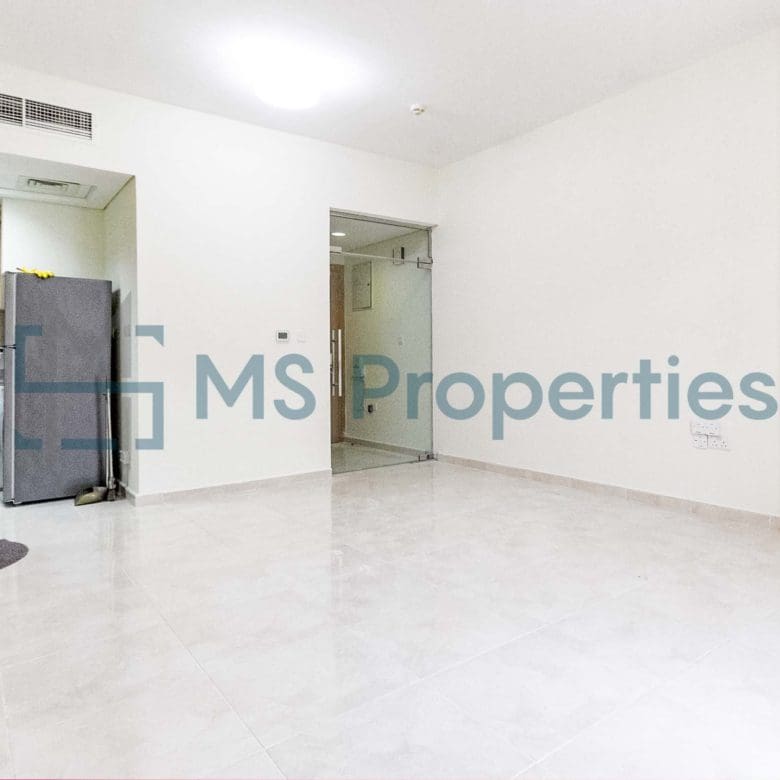 Amazing 1BHK Flat with Balcony For Sale in Lusail