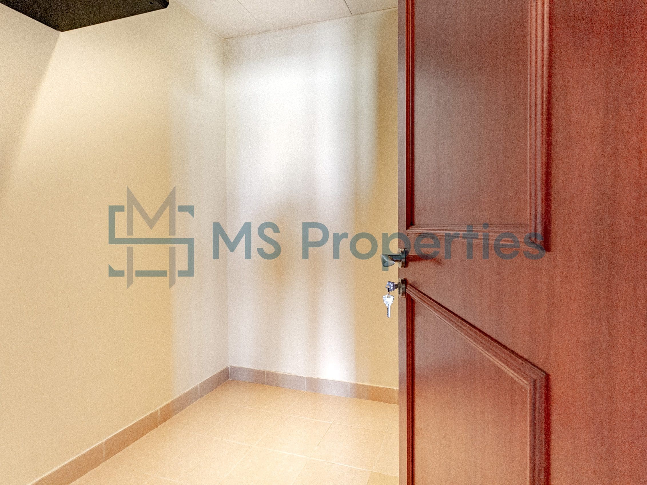 Contemporary 2BHK Apartment | Full Marina View