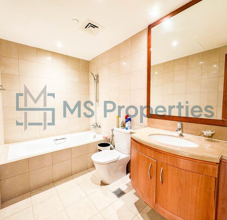 Charming Studio Apartment with Sea View Balcony