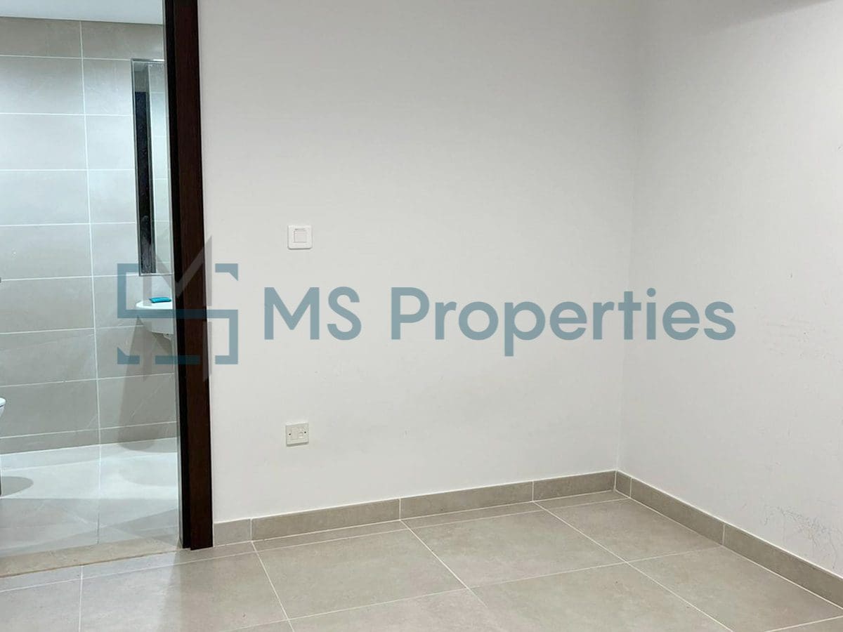 Elegant and Spacious 3BHK + Maids Room in The Pearl