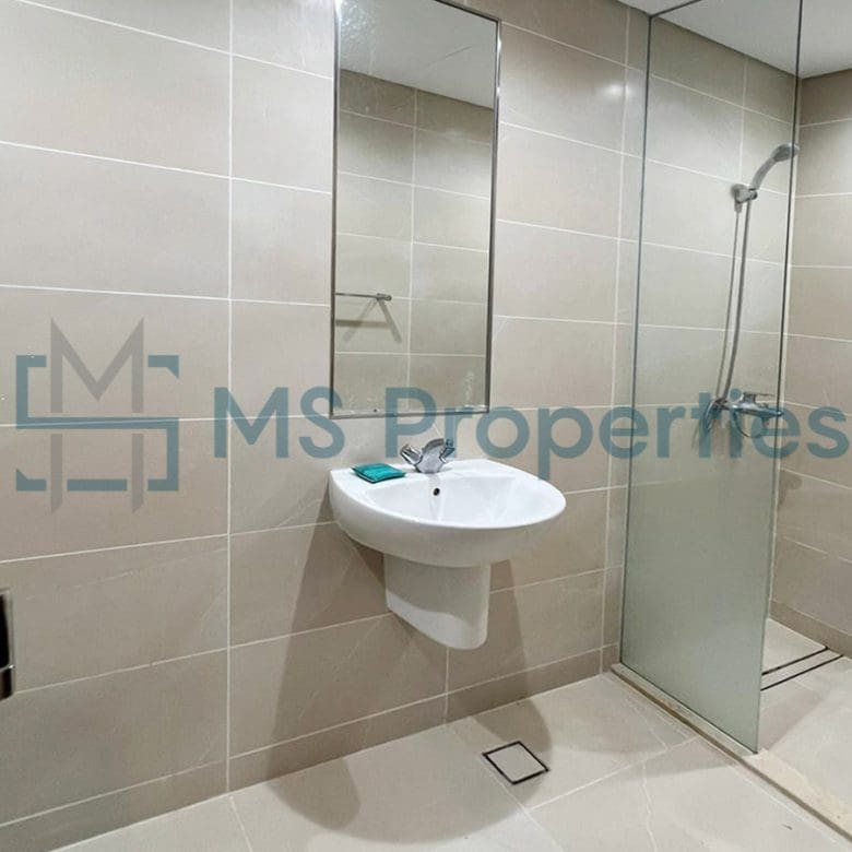 Elegant and Spacious 3BHK + Maids Room in The Pearl