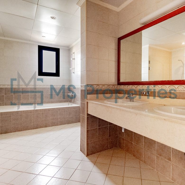 Contemporary 2BHK Apartment | Full Marina View