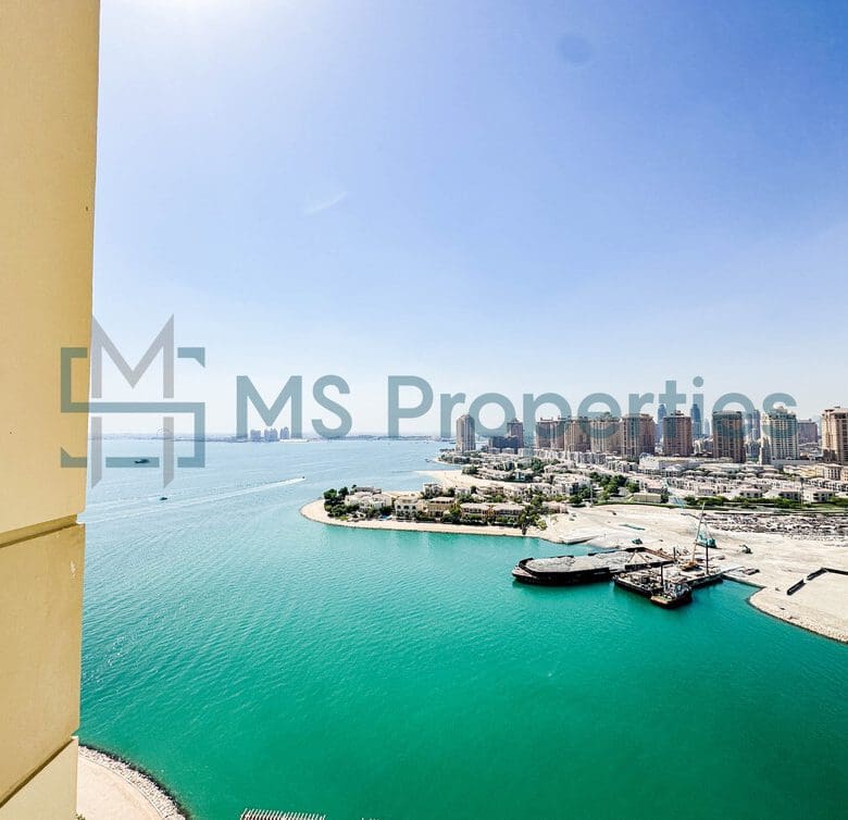 Charming Studio Apartment with Sea View Balcony