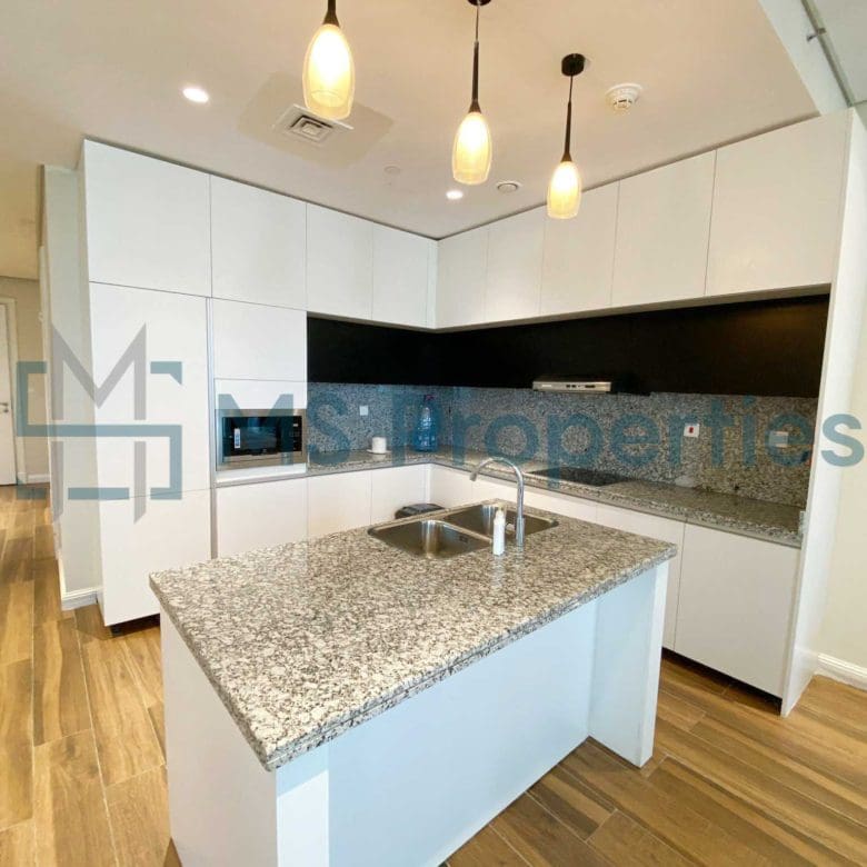 Stunning and Classic 2BHK Flat in The Pearl Area